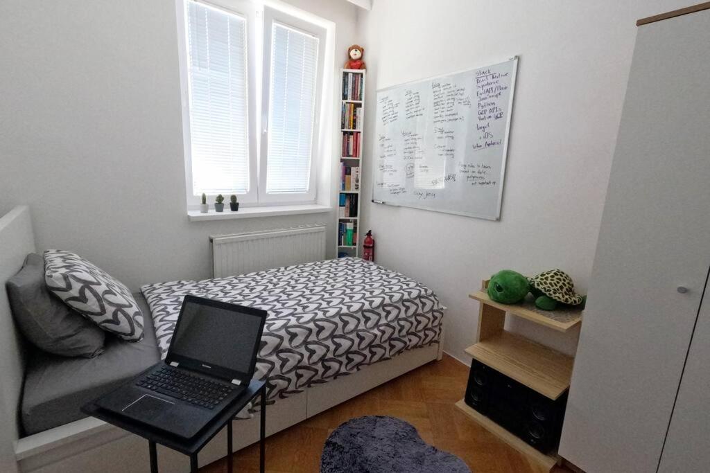 Vienna: Cozy 2-room Apt. Apartamento Viena